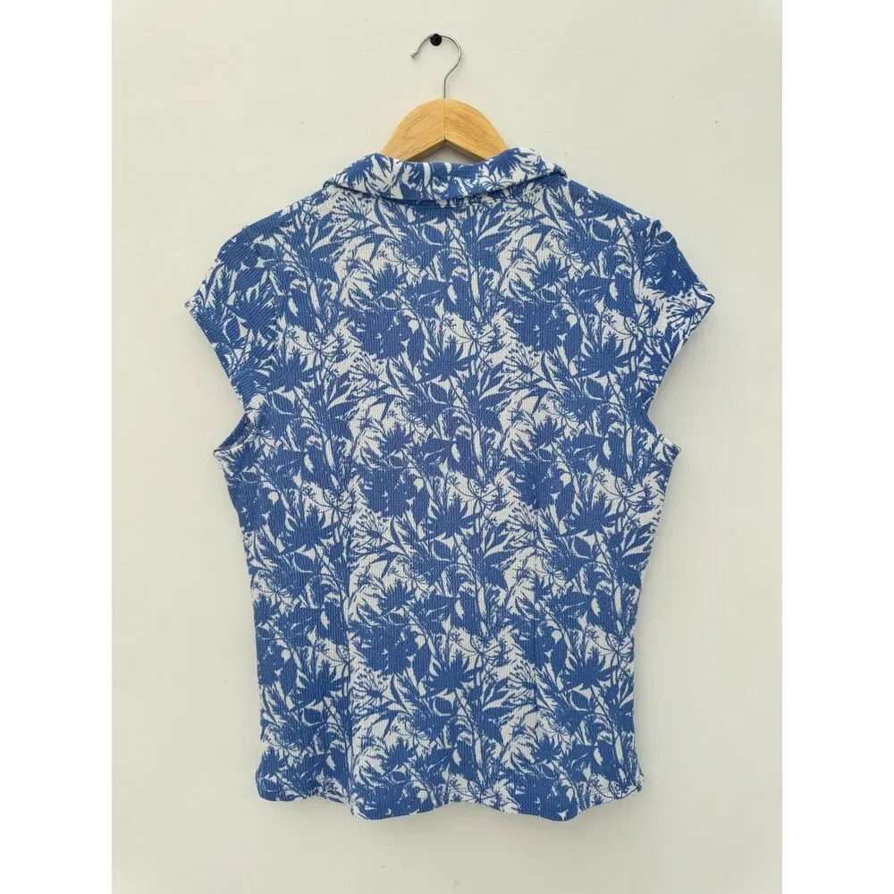 NVLT Blue Floral Textured Button Down Shirt Ruched Front Sz L